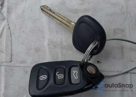 2008 Kia Optima Lx from USA, damaged, VIN KNAGE123385211671